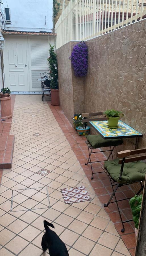 Appartement La Stanza Di Penelope Napels